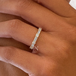 Alternating Round Baguette Lab Diamond Band, 1.63 Carat Shared Prong Ring, Solid Gold Bridal Stacking Ring
