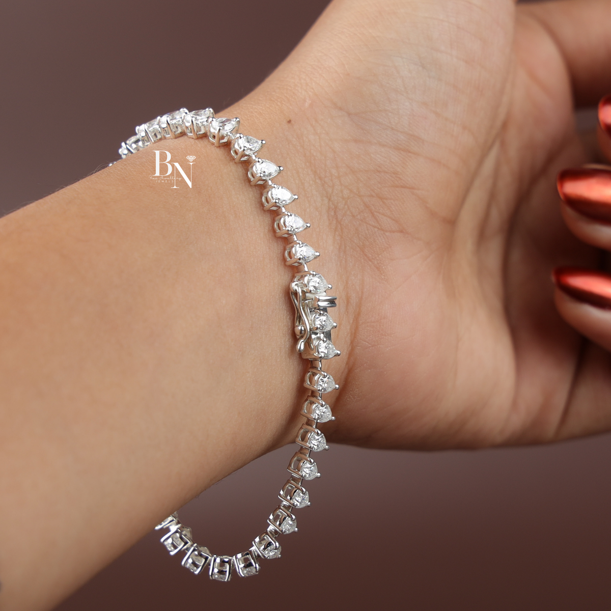 Pear Cut Lab Grown Diamond Tennis Bracelet, 5.50 CTW Teardrop Diamond Chain, Elegant Bridal Fine Jewelry
