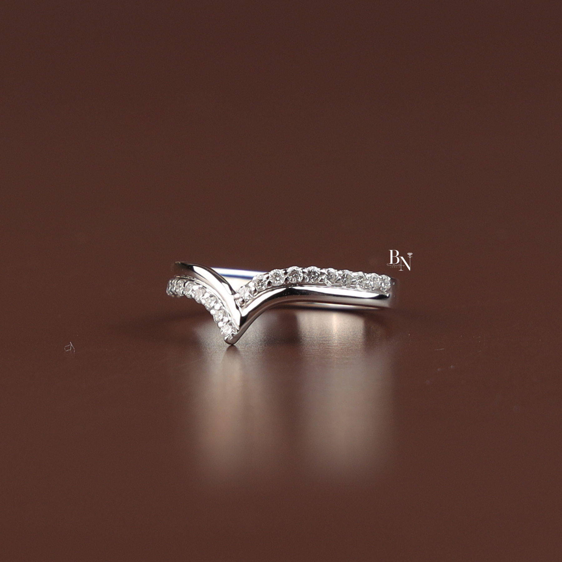 V Curved Lab Grown Diamond Wedding Band, 0.25ct V Shaped Contour Ring