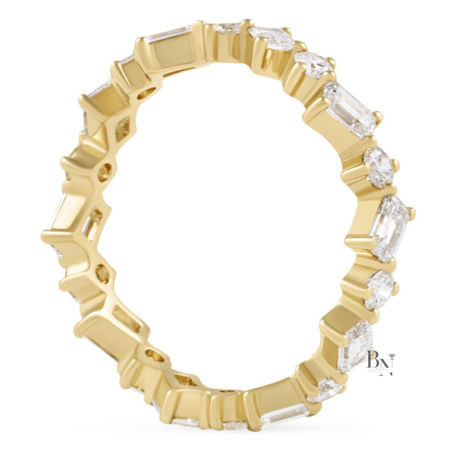 Angled view of a 14K yellow gold eternity band featuring a zig-zag pattern of alternating emerald-cut and round brilliant lab-grown diamonds.