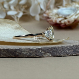 1.8ct Fancy Yellow Oval Lab Grown Diamond Engagement Ring | Pear Side Stones Three Stone 14K Gold