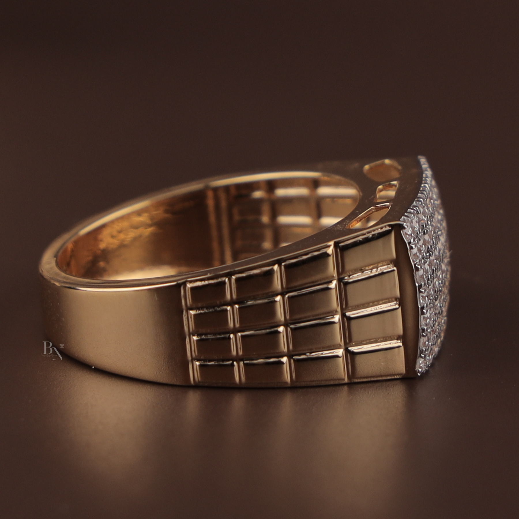 1ct Men's Lab Grown Diamond Signet Ring | Pavé Brick Grid Band 14K Yellow Gold
