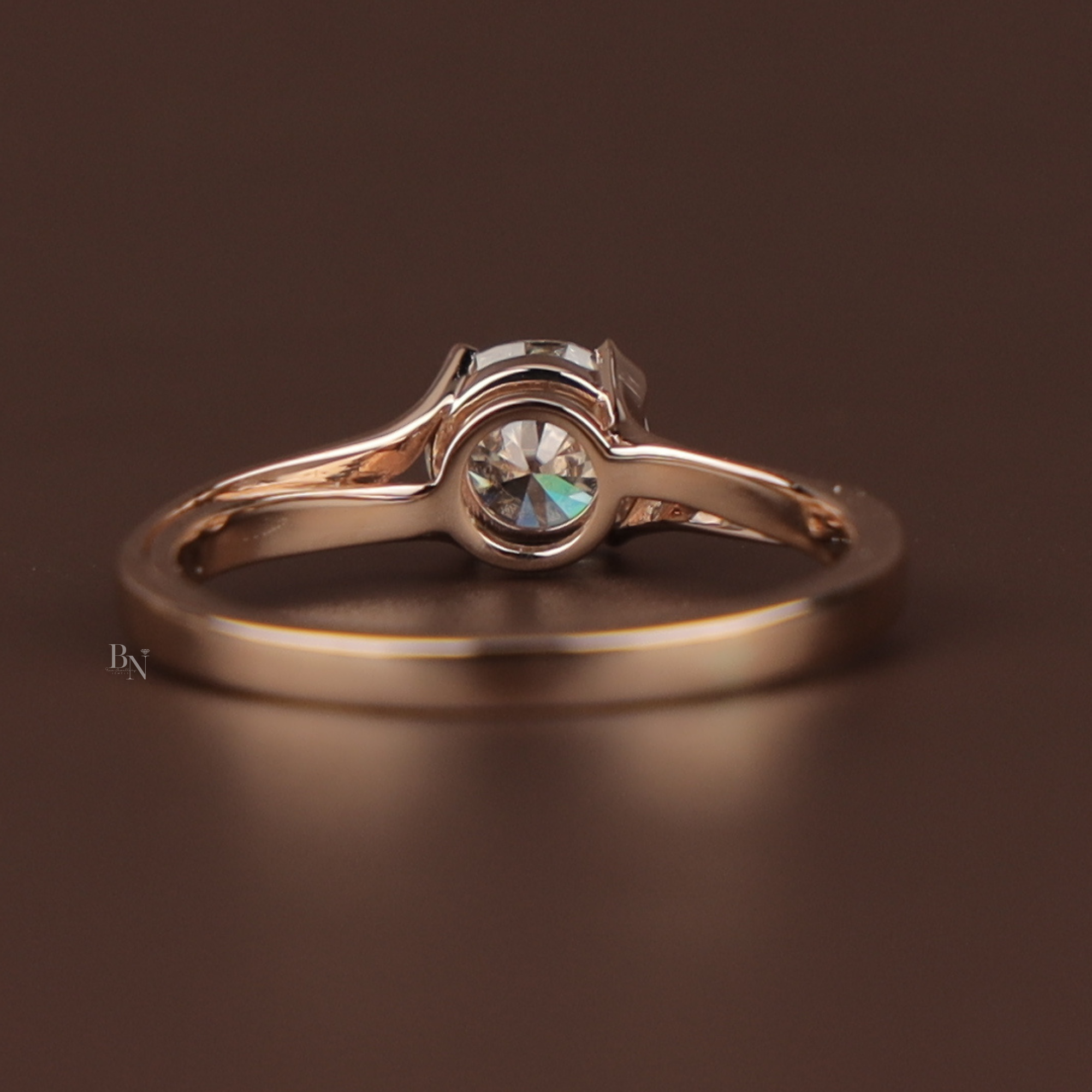 Round Brilliant Cut Lab Grown Diamond Engagement Ring | Bypass Solitaire Setting | 14K Yellow Gold | IGI Certified | Minimalist Bridal Ring