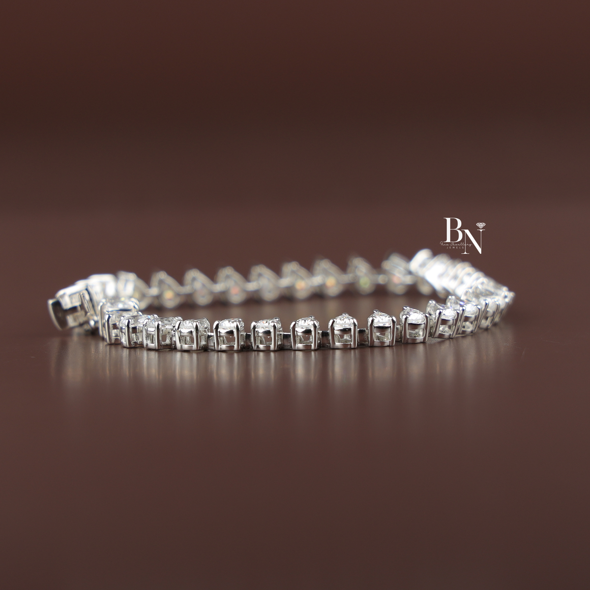 Pear Cut Lab Grown Diamond Tennis Bracelet, 5.50 CTW Teardrop Diamond Chain, Elegant Bridal Fine Jewelry