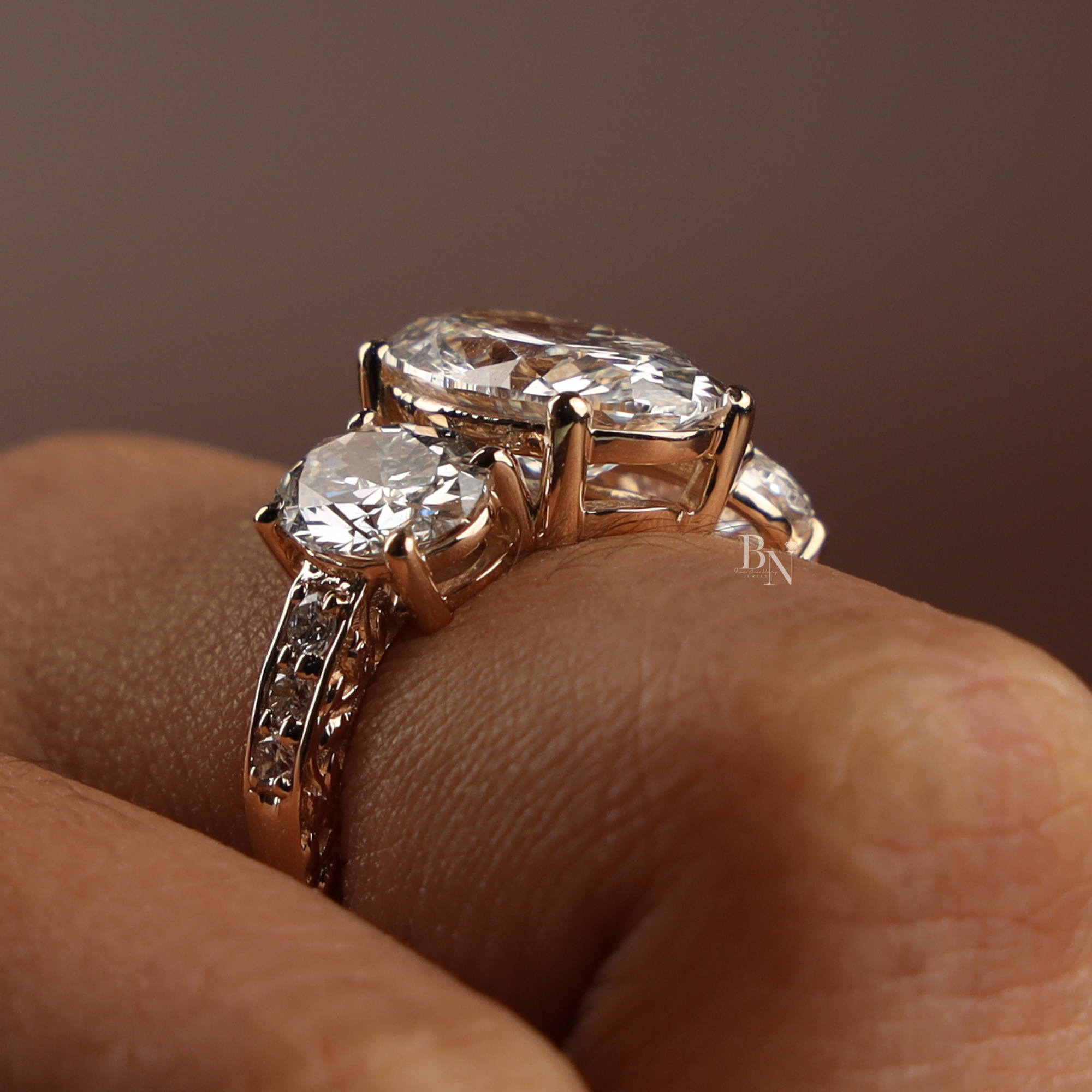 4ct Oval Lab Diamond Engagement Ring, 14K Rose Gold Three Stone Ring, Graduated Oval Bridal Ring, Pave Anniversary Ring, Unique Wedding Ring