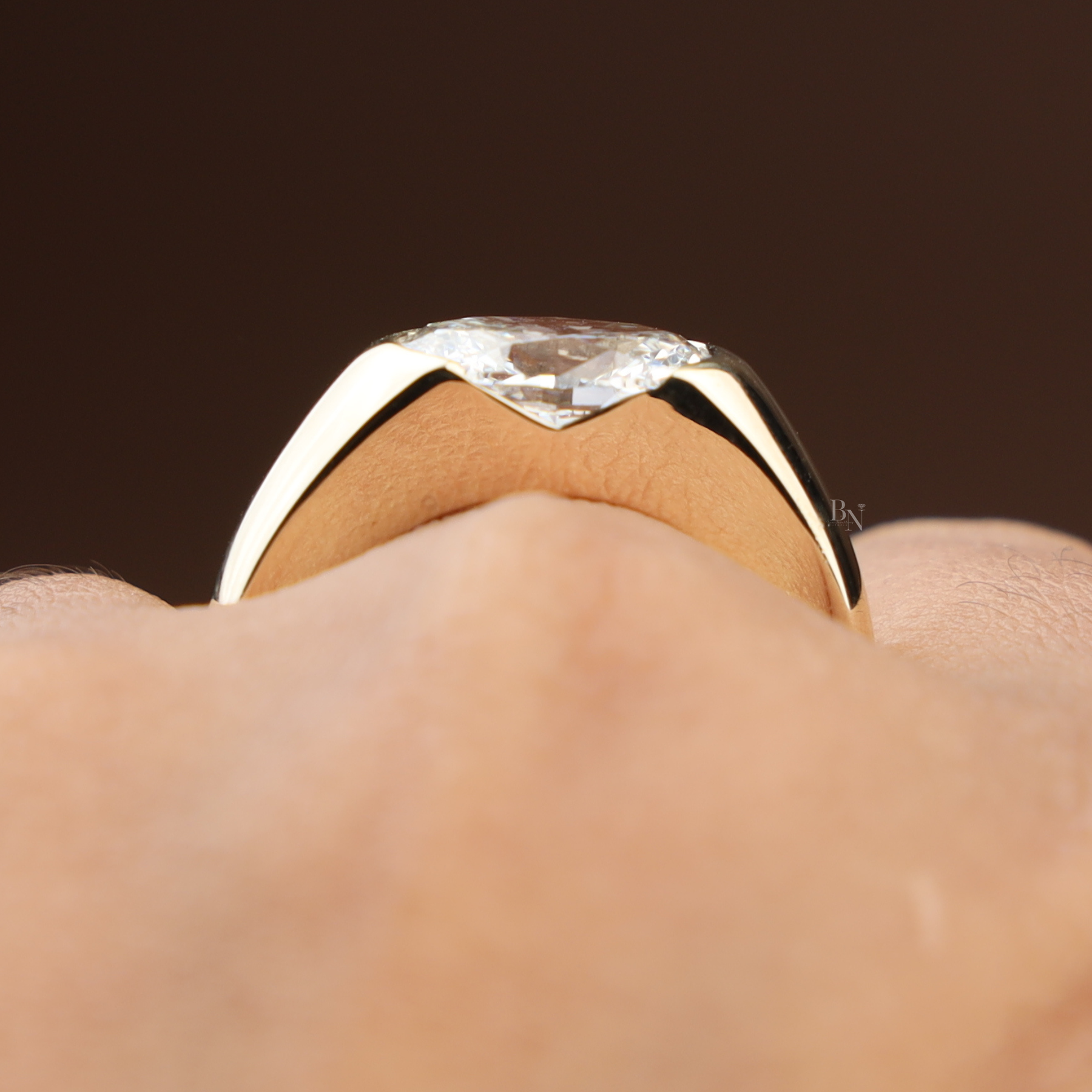 2.5ct East West Oval Lab Grown Diamond Engagement Ring | Half Bezel Signet 14K Yellow Gold