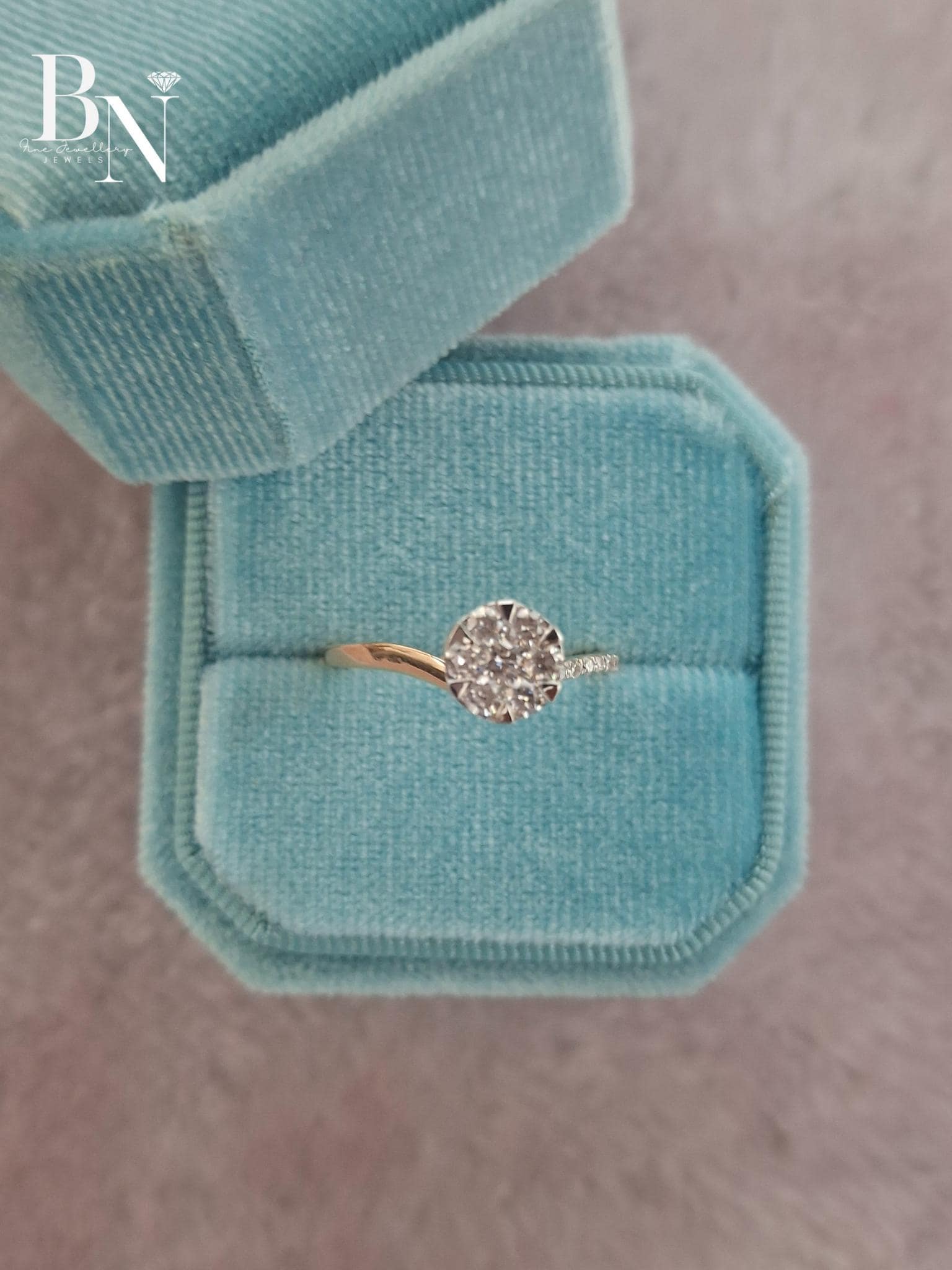 Lab Grown Diamond Solitaire Ring | Minimalist Vintage Bridal 14K Solid Gold