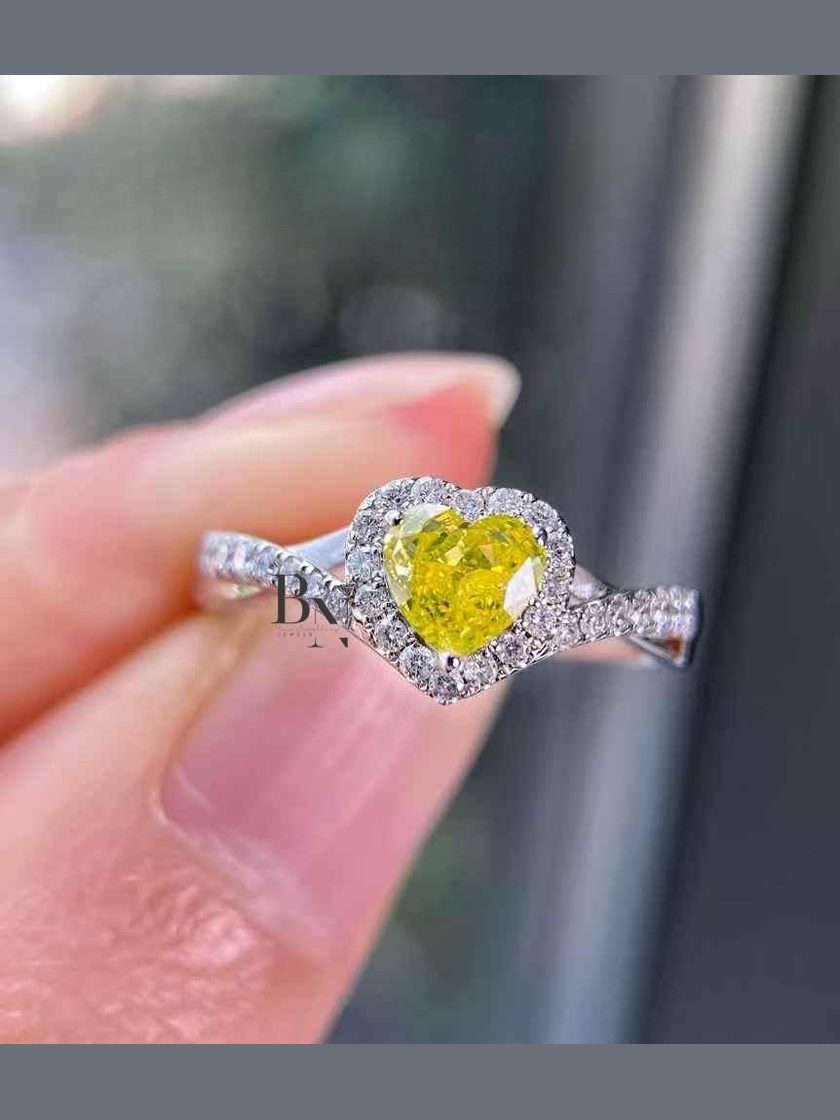 0.73ct Fancy Yellow Heart Lab Grown Diamond Engagement Ring | Twisted Pavé Infinity Band 14K Gold