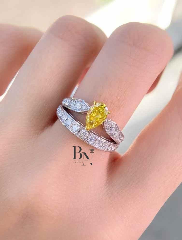 1ct Fancy Yellow Pear Lab Grown Diamond Bridal Set | Engagement Ring with Band 14K Gold