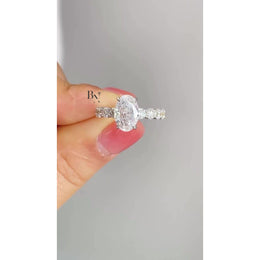 1ct Oval Lab Grown Diamond Engagement Ring | Graduated Cluster 14K White Gold