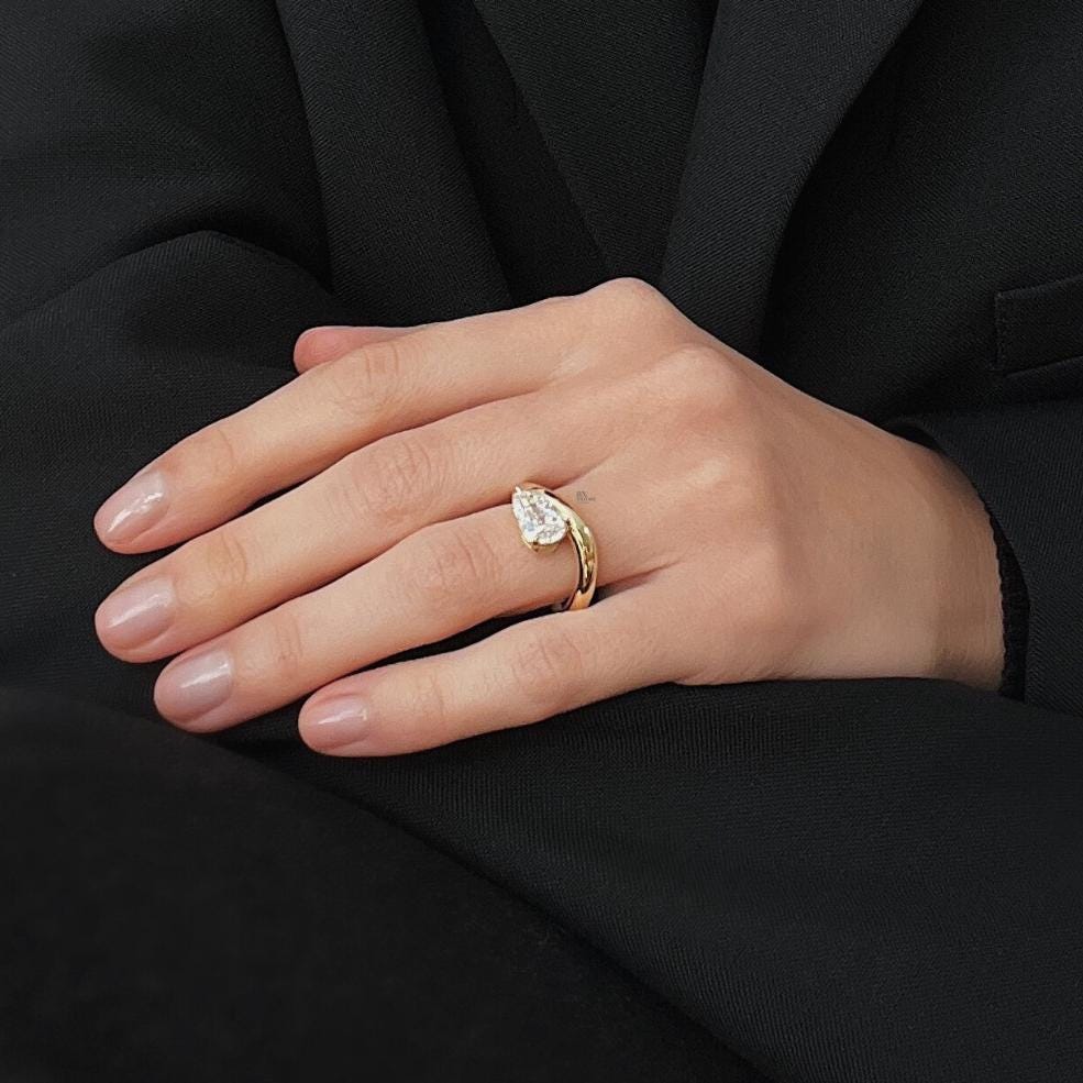 1.75ct Pear Lab Grown Diamond Engagement Ring | Chunky Bypass Swirl Solitaire 14K Yellow Gold