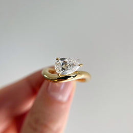 1.75ct Pear Lab Grown Diamond Engagement Ring | Chunky Bypass Swirl Solitaire 14K Yellow Gold