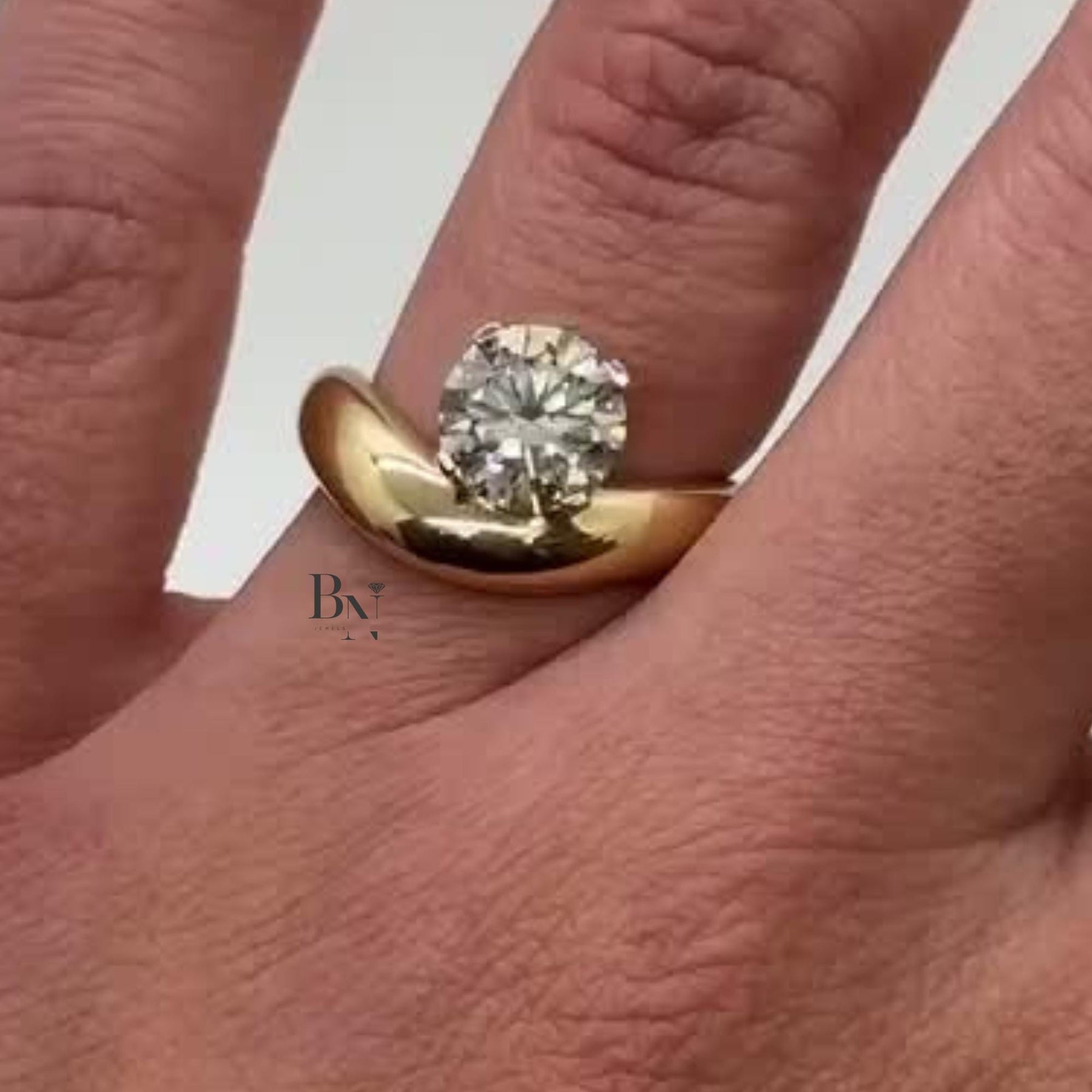 1ct Round Lab Grown Diamond Engagement Ring | Bypass Tension Set Solitaire 14K Yellow Gold