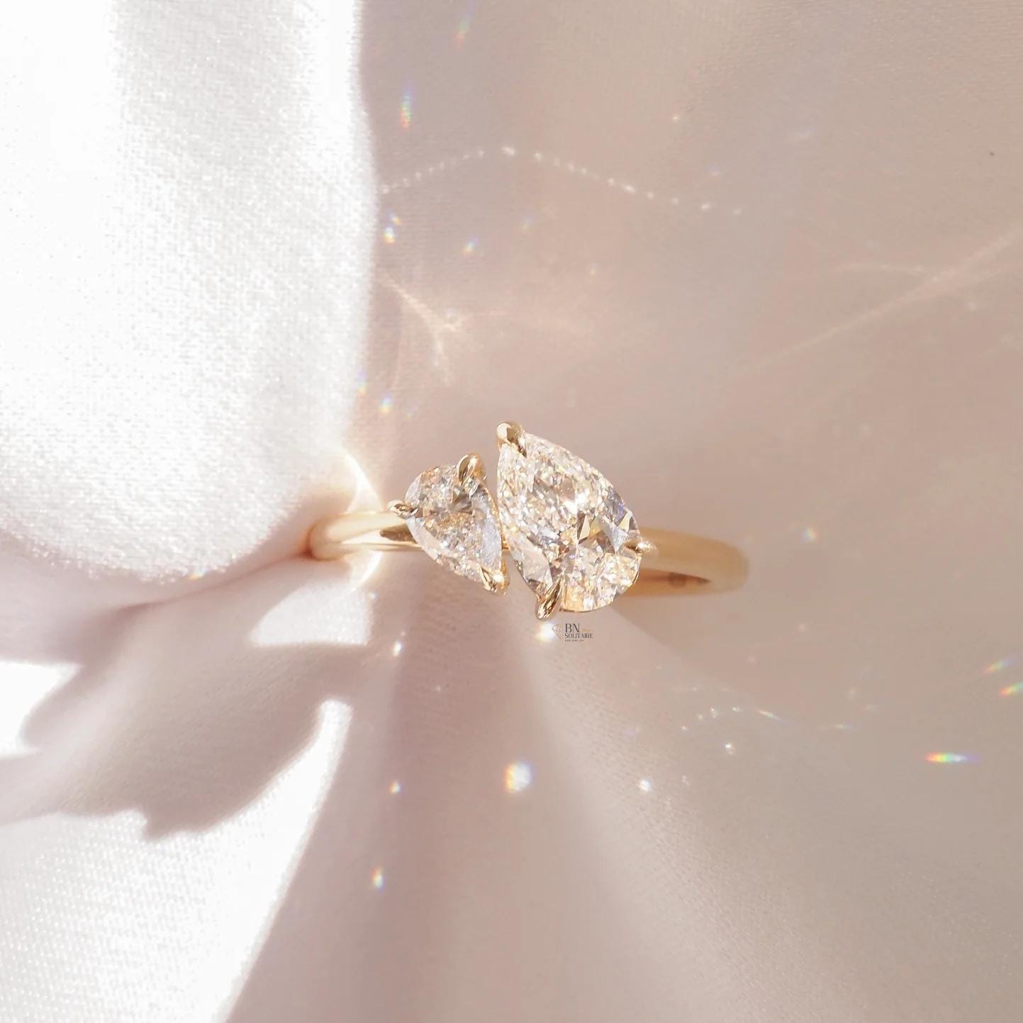 1ctw Pear Lab Grown Diamond Toi et Moi Ring | Two Stone Bypass 14K Yellow Gold