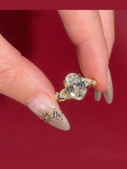 3ct Oval Lab Grown Diamond Engagement Ring | Twisted Vine Nature Inspired Bridal 14K Gold