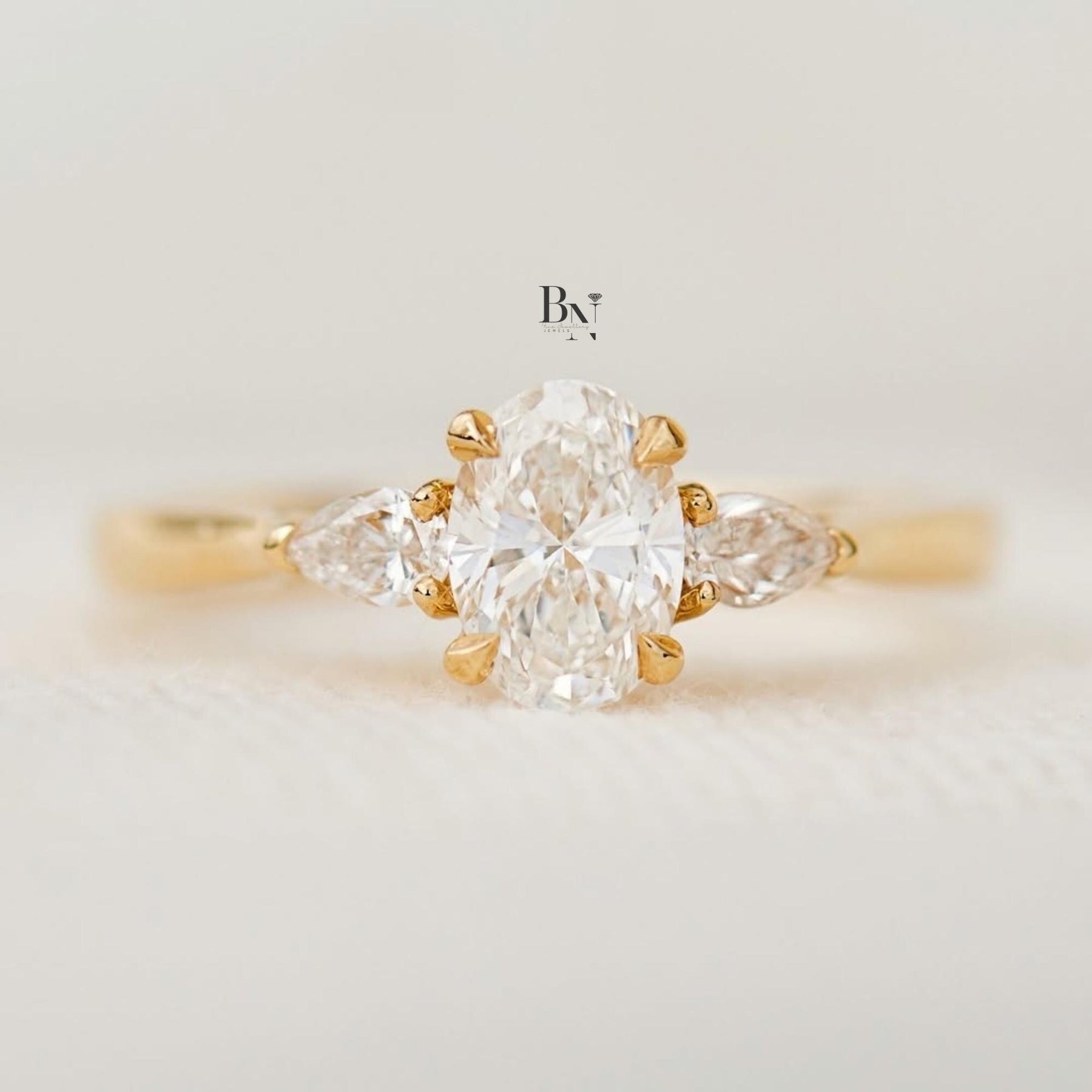 1ct Oval Lab Grown Diamond Engagement Ring | Vintage Marquise Dot Accent 14K Gold