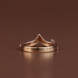 V Curved Lab Grown Diamond Wedding Band, 0.25ct V Shaped Contour Ring